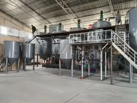 Fully integrated soybean oil pressing and refining process