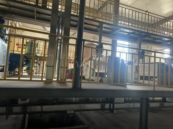 Oil extraction equipment achieving up to 99% oil yield, perfect for large-scale production and high efficiency.